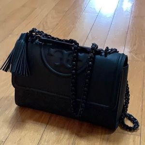 TORY BURCH FLEMING MATTE CONVERTIBLE SHOULDER BAG